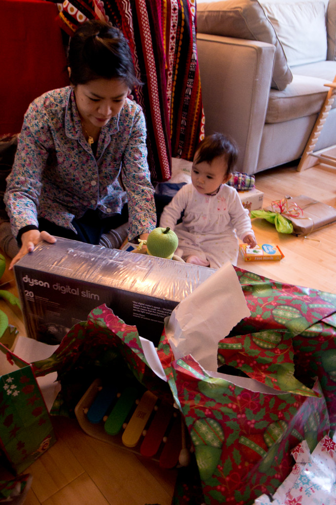 AVeryMomoChristmas10