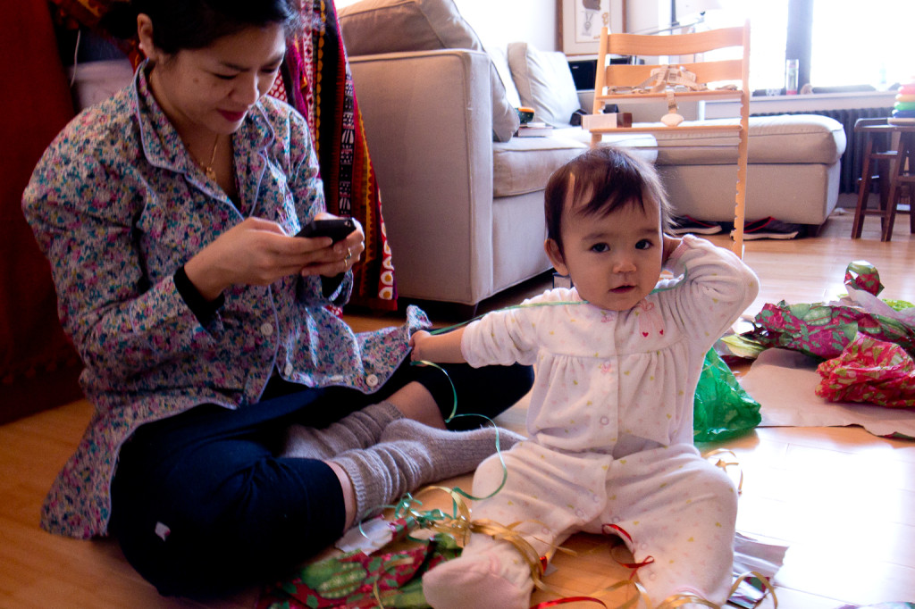 AVeryMomoChristmas15