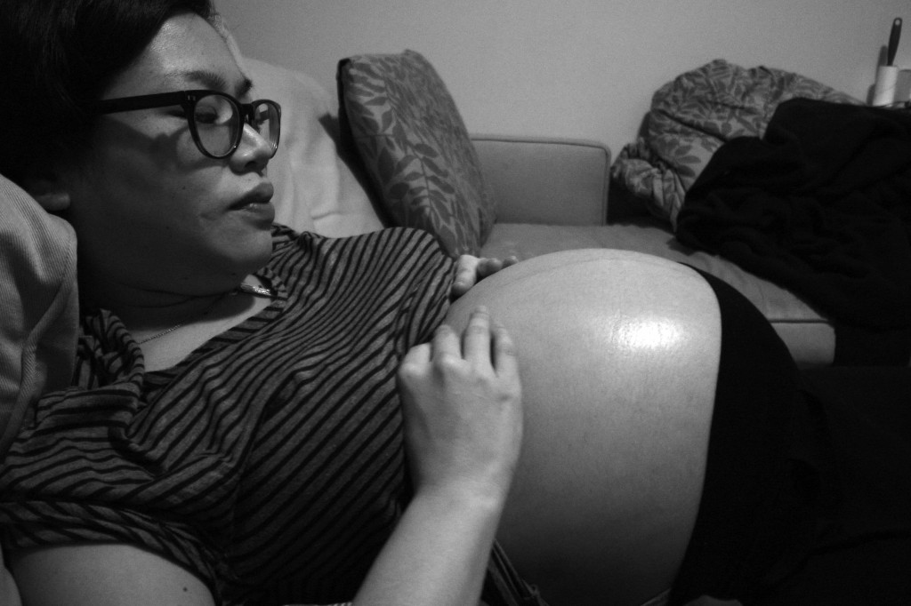 Momo kicking about, like her pops